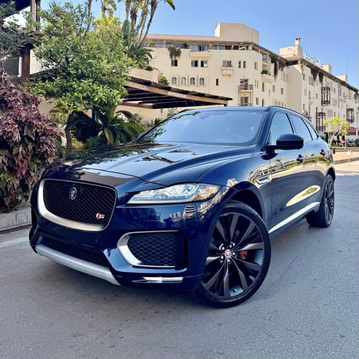 Jaguar F-PACE S
