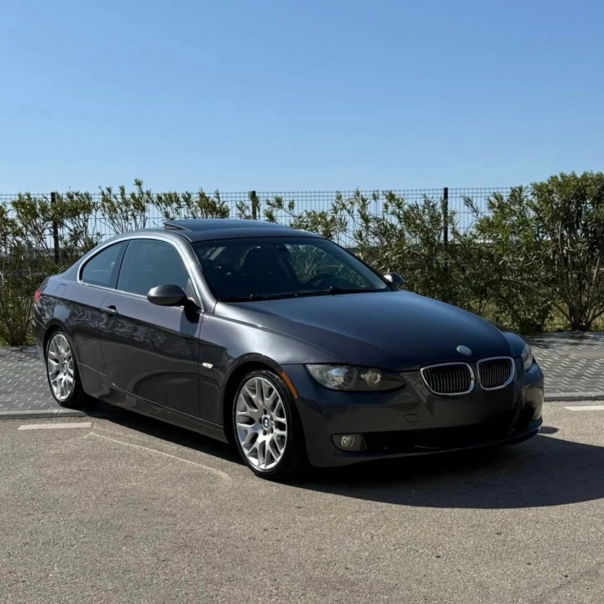 BMW 328i