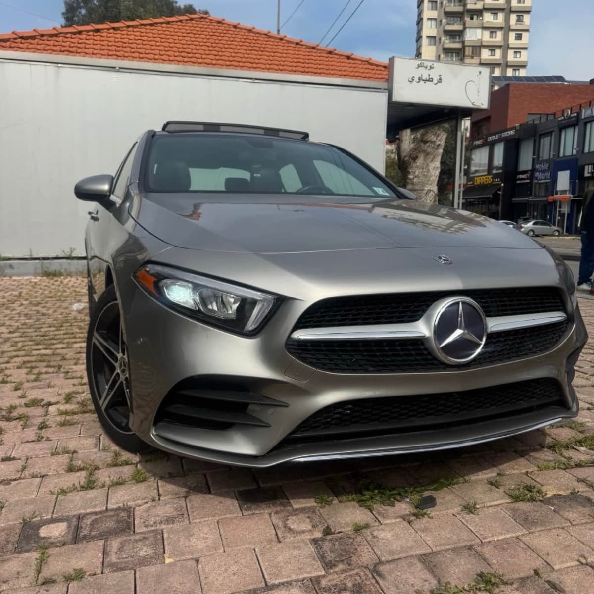 Mercedes-Benz A 220