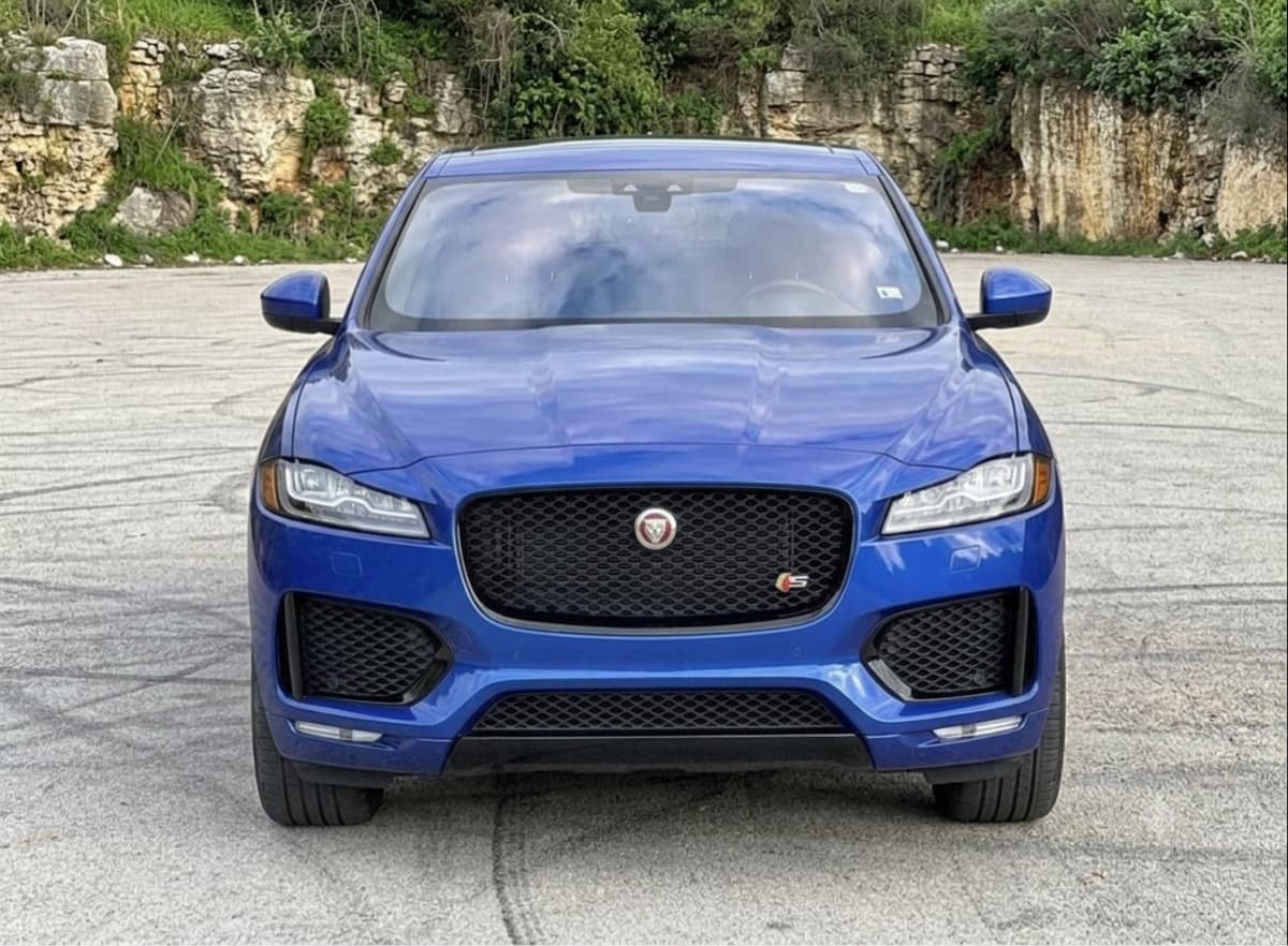 Jaguar F-PACE