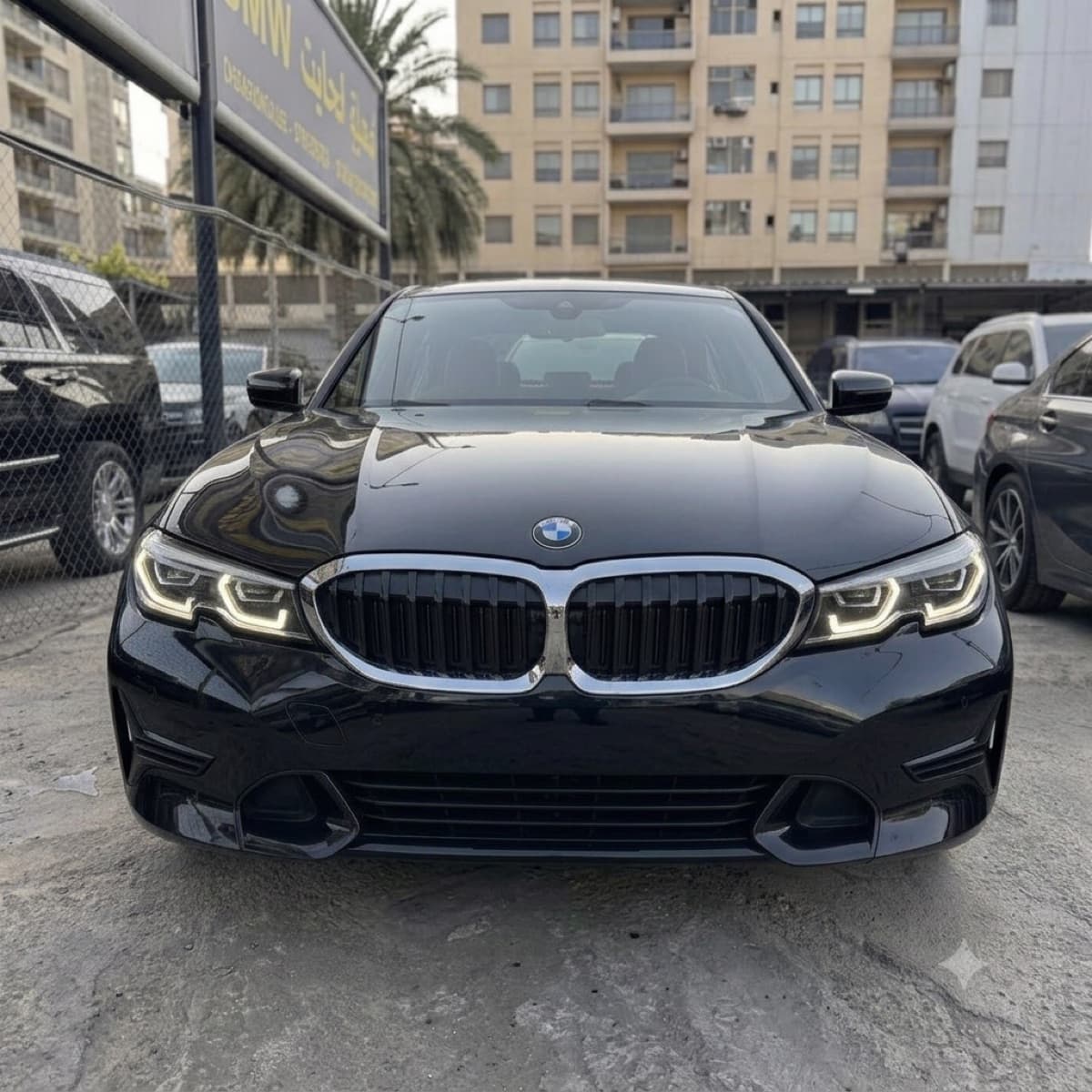 BMW 330i