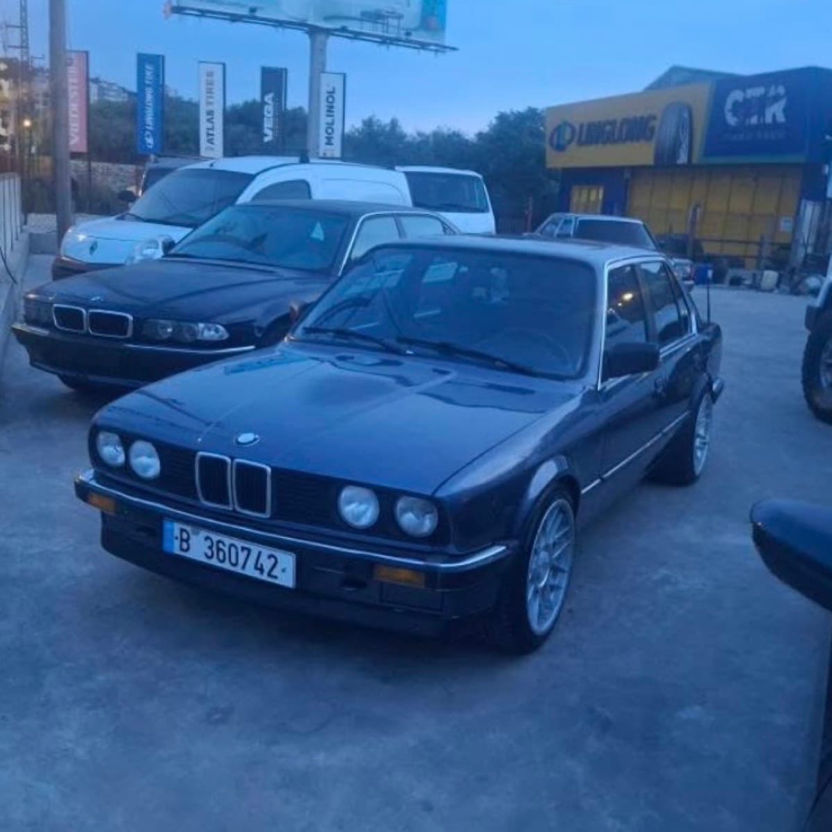 BMW 320i