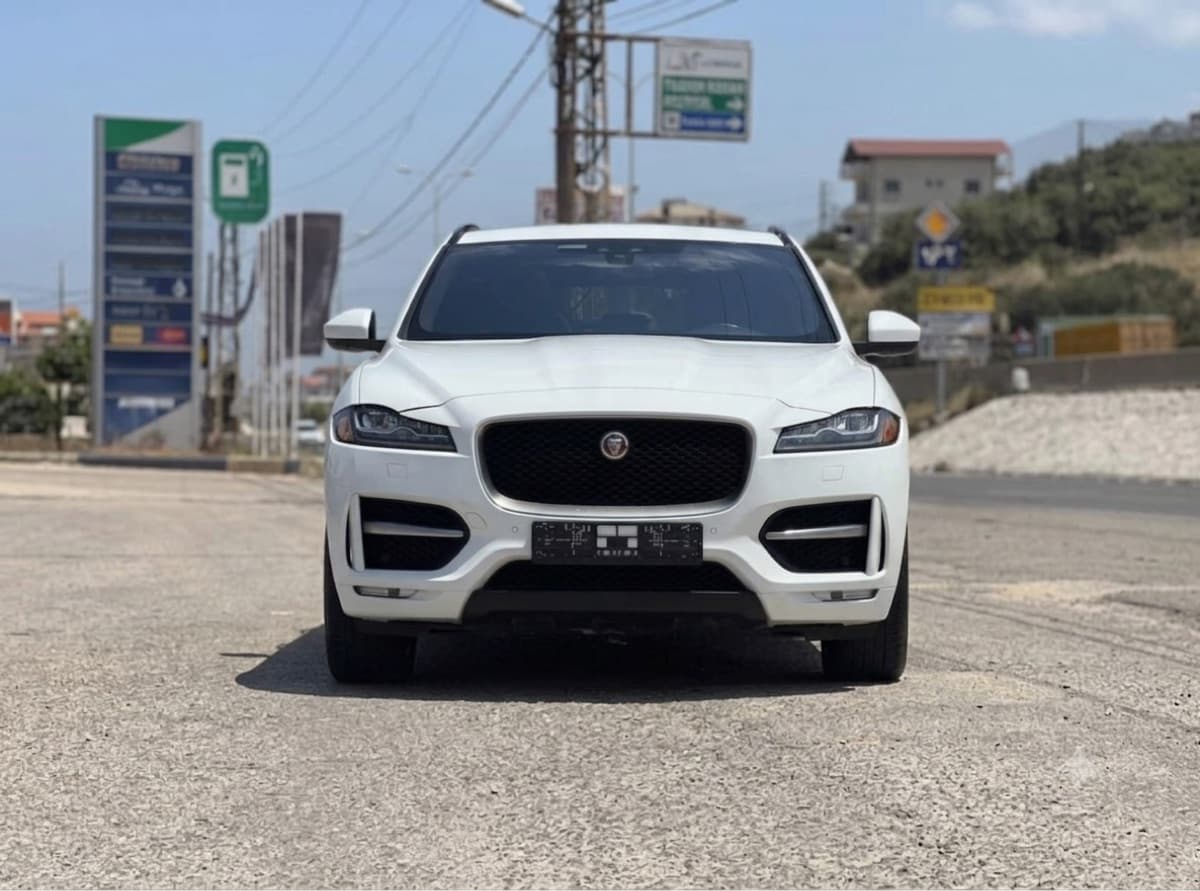 Jaguar F-PACE