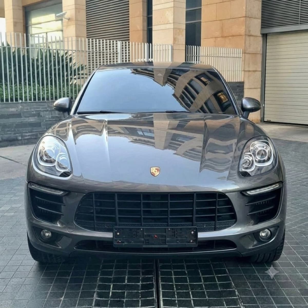 Porsche Macan S
