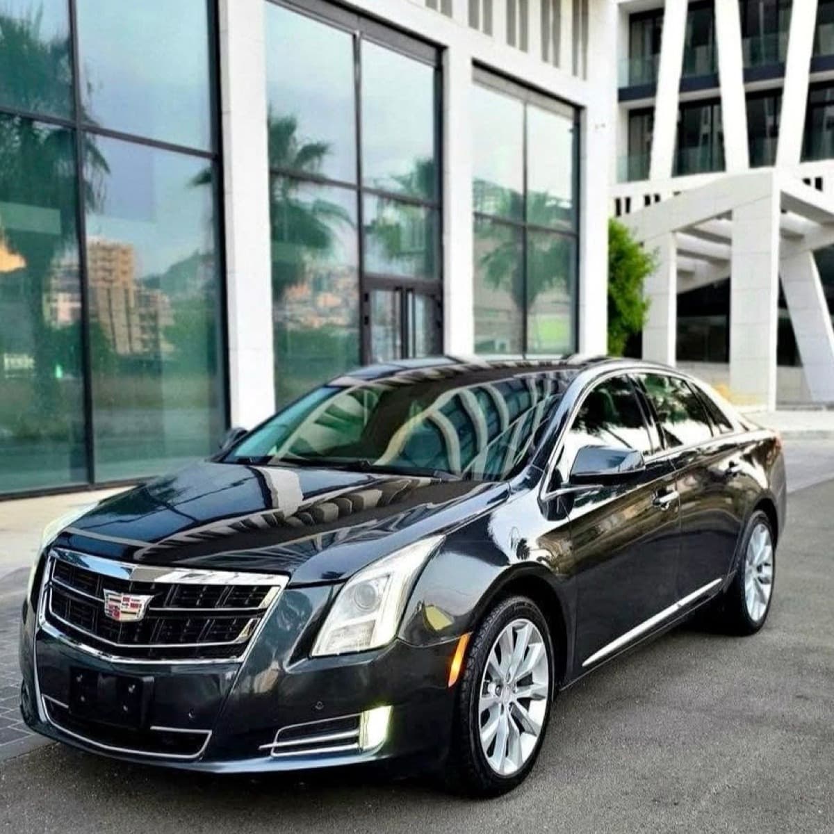 Cadillac XTS