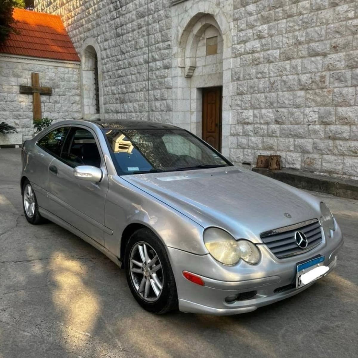 Mercedes-Benz C 230