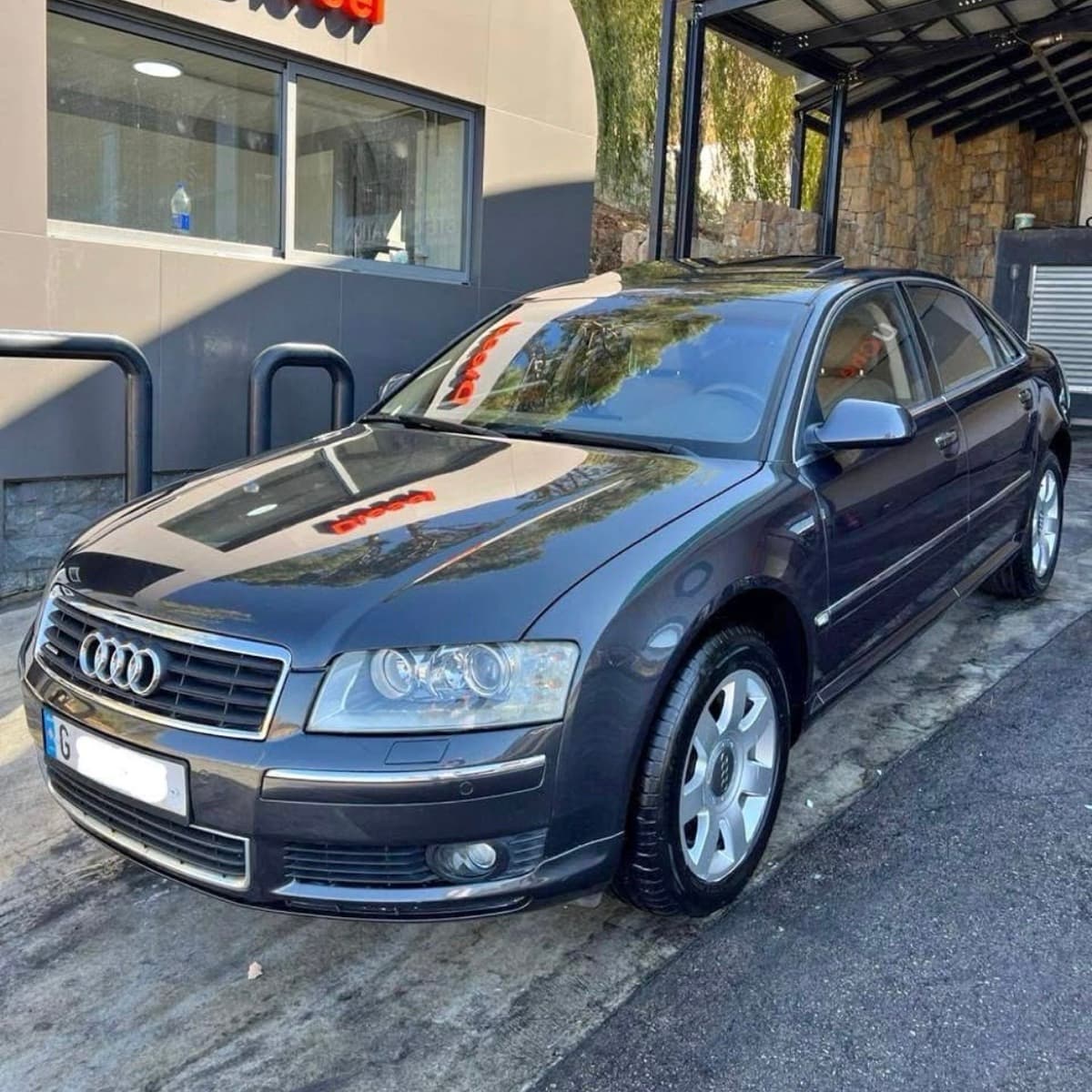 Audi A8