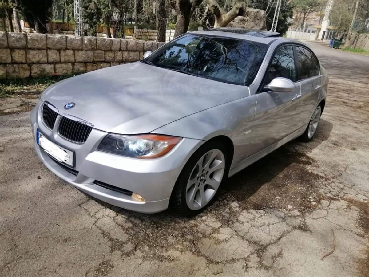 BMW 325i