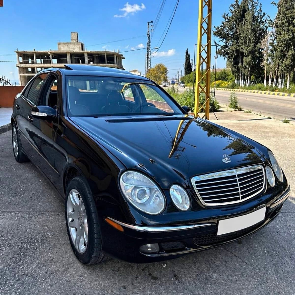 Mercedes-Benz E 320