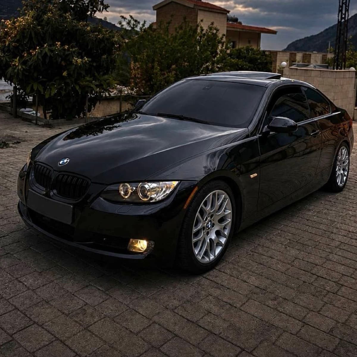 BMW 328i E92