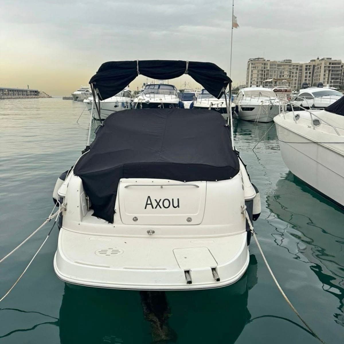 Axou Pleasure Boat