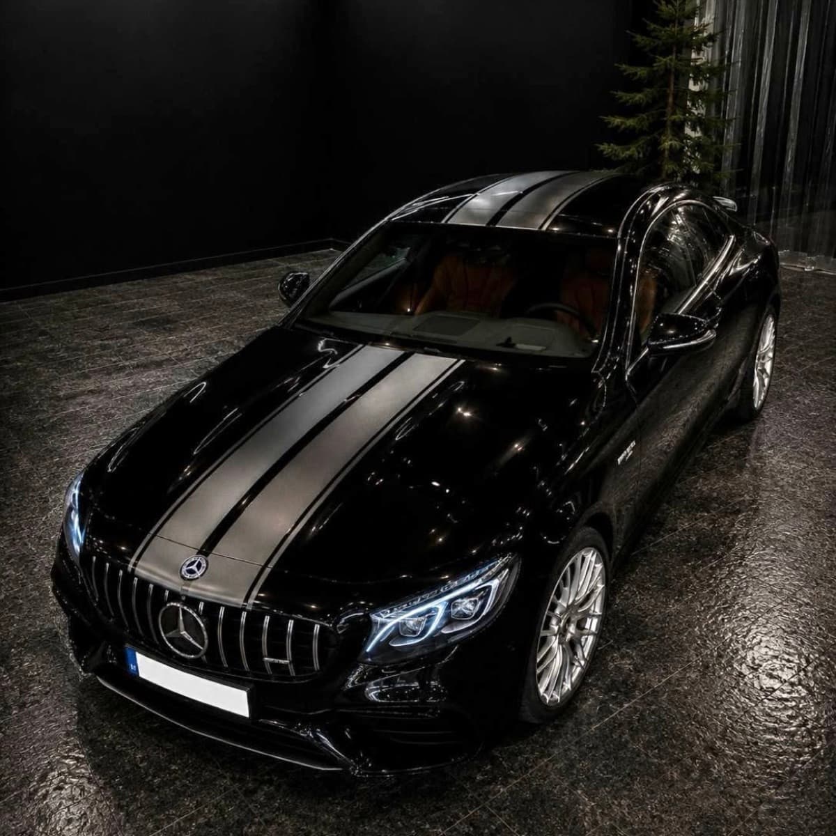 Mercedes-Benz AMG S 63