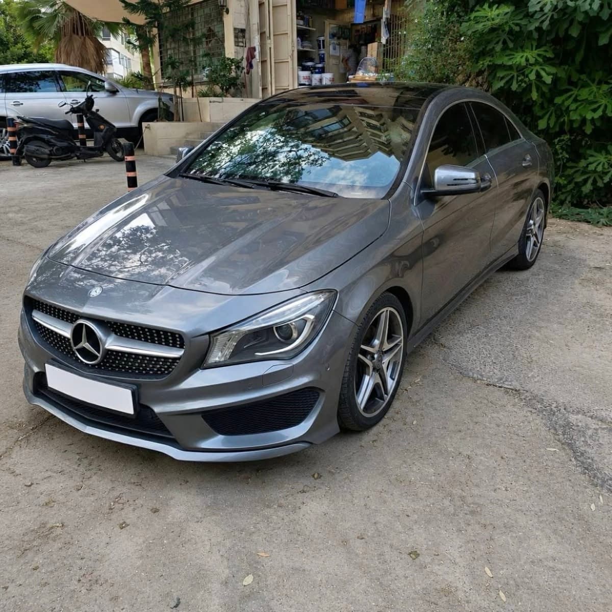 Mercedes-Benz CLA 250