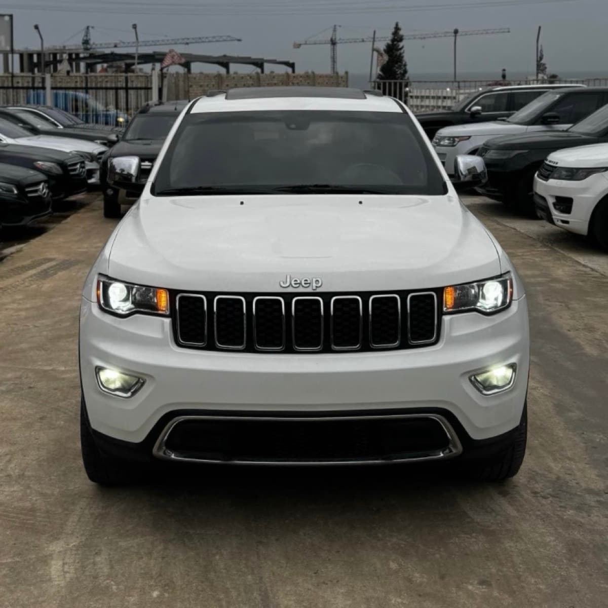 Jeep Grand Cherokee