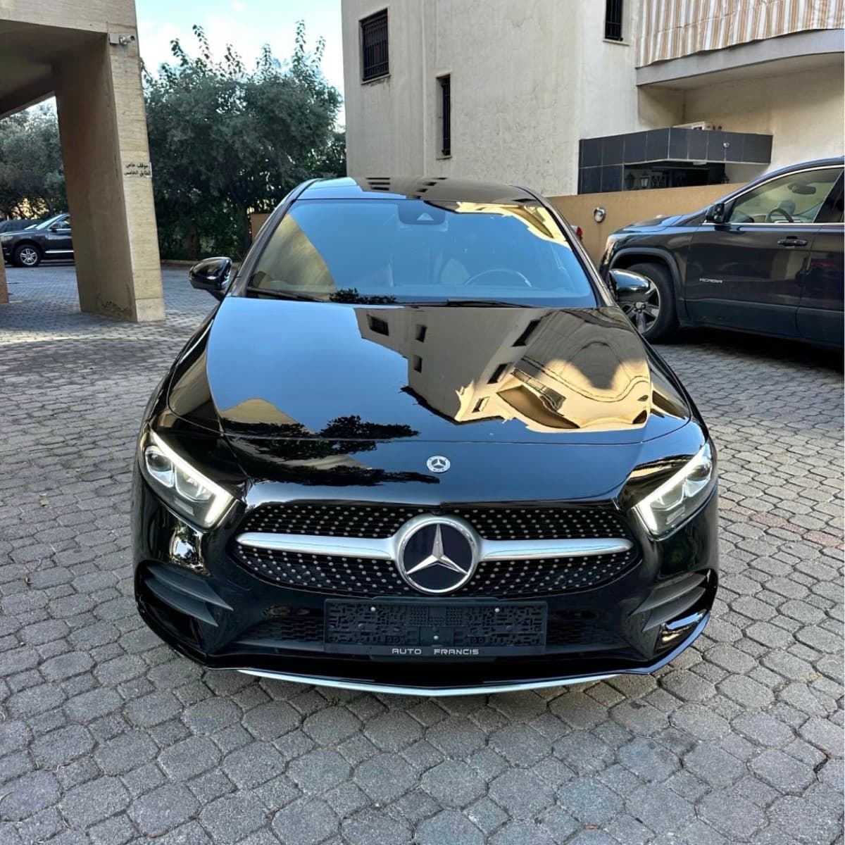 Mercedes-Benz A 220