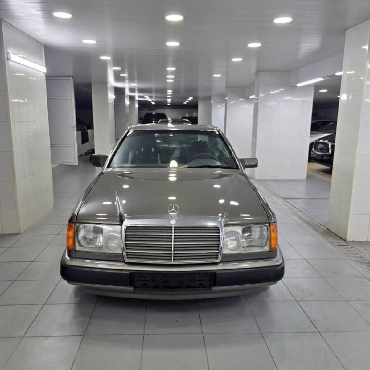 Mercedes-Benz 300 CE