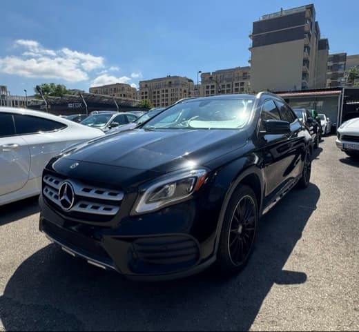 Mercedes-Benz GLA 250 4-Matic