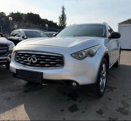 Infiniti FX35