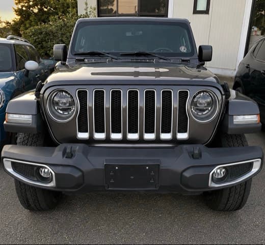 Jeep Wrangler Sahara