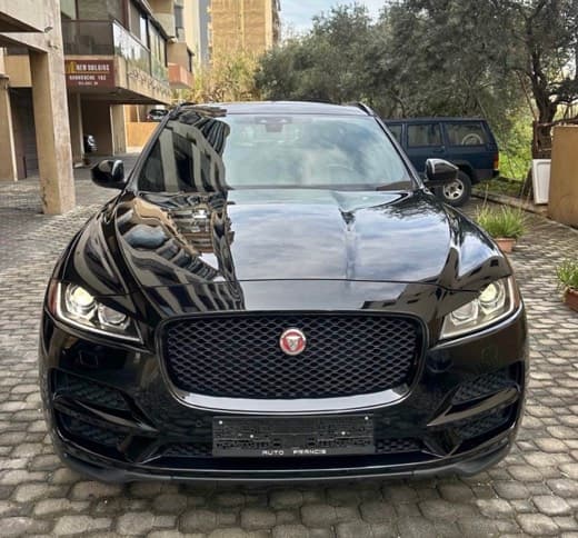 Jaguar F-PACE