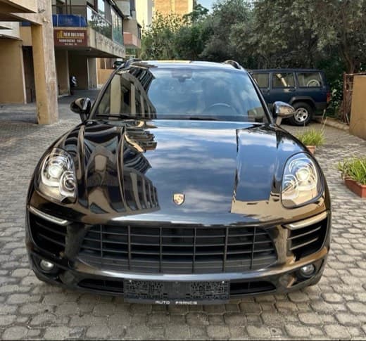Porsche Macan S