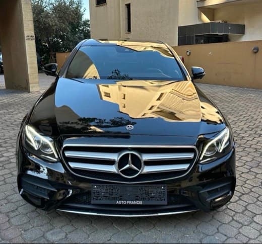 Mercedes-Benz E-300