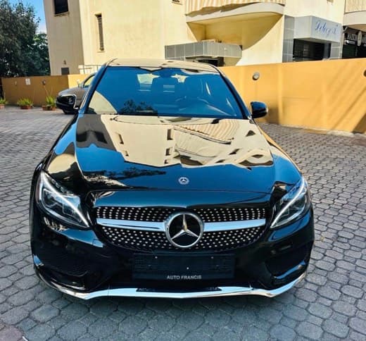 Mercedes-Benz C-300