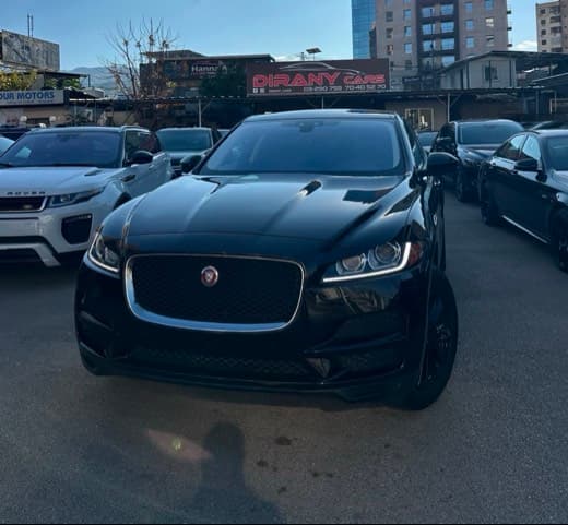 Jaguar F-PACE