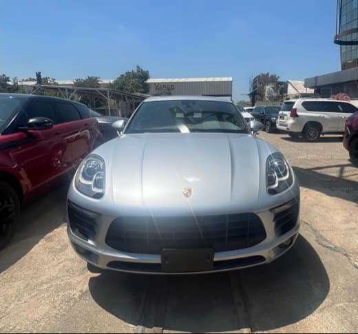 Porsche S