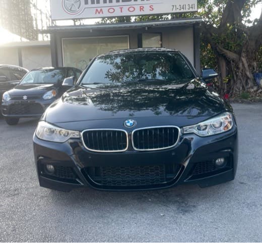 BMW 328i