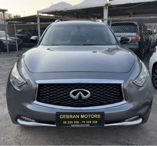 Infiniti QX70