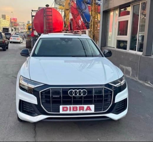 Audi Q8 S Line
