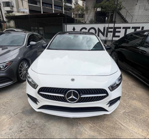 Mercedes-Benz A 220