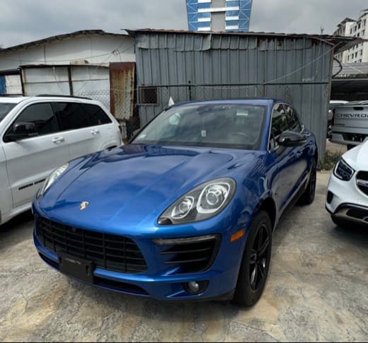 Porsche Macan S