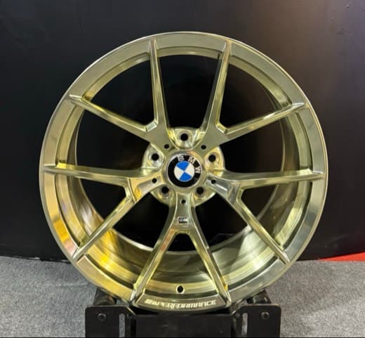 BMW M2 Competition OEM rims 19"