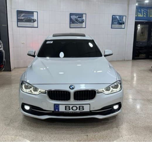 BMW 330i