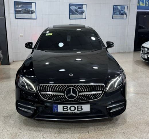 Mercedes-Benz E 300