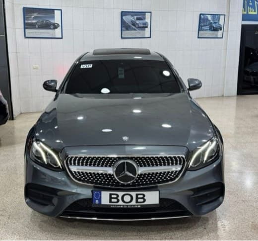 Mercedes-Benz E 300