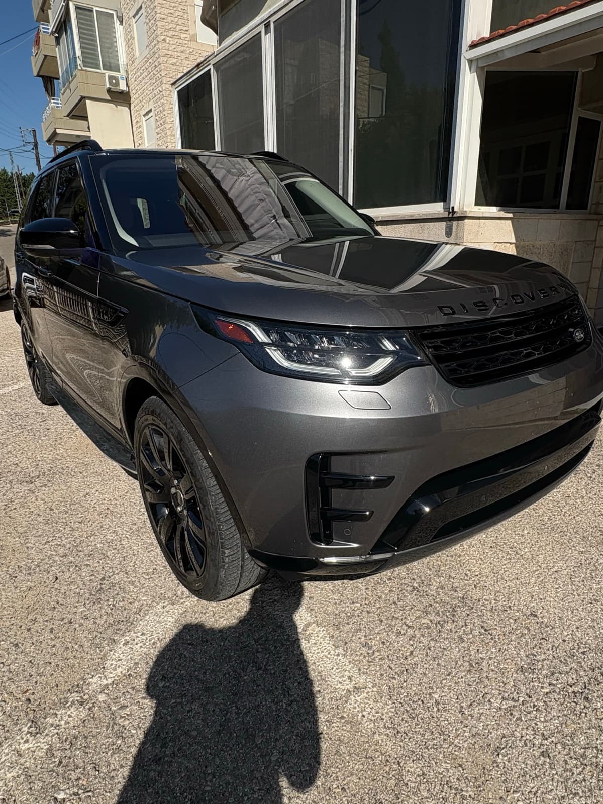 Land Rover Discovery 5