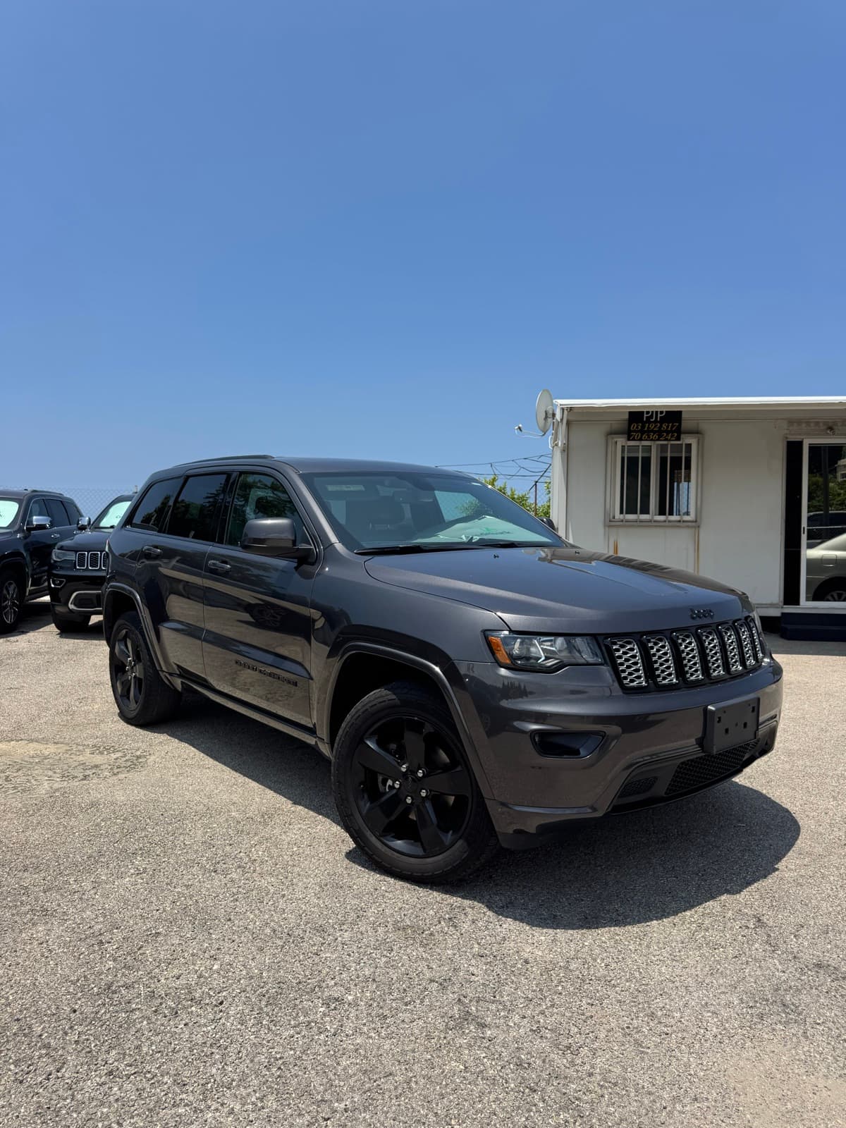 2018 Jeep Grand Cherokee Altitude