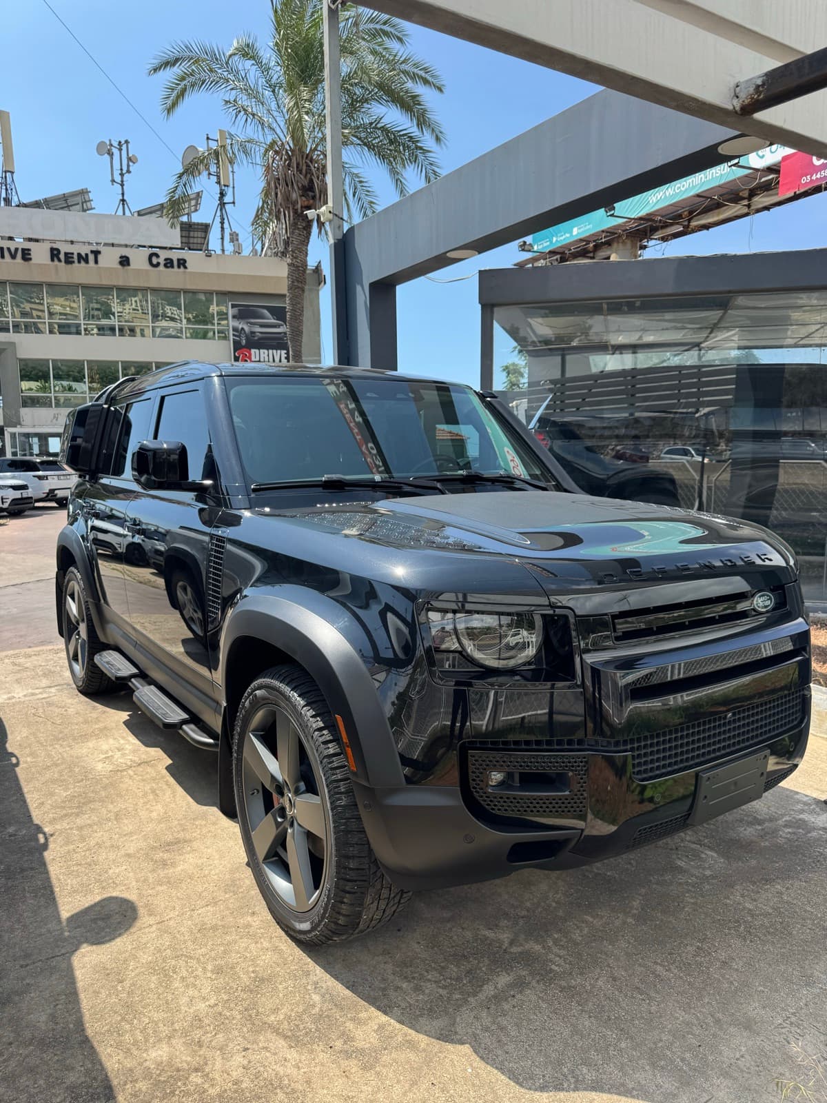 Land Rover Defender