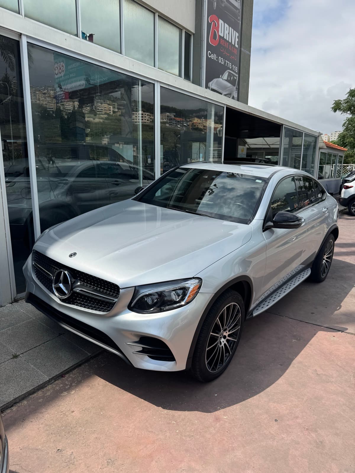 Mercedes-Benz GLC300 4matic