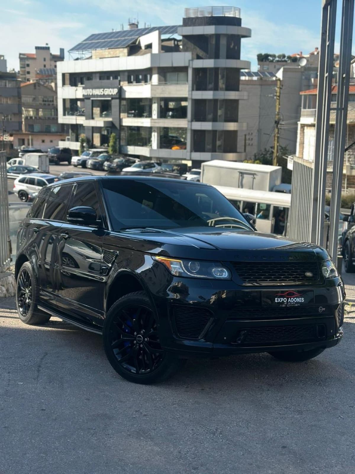 2015 Range Rover Sport SVR