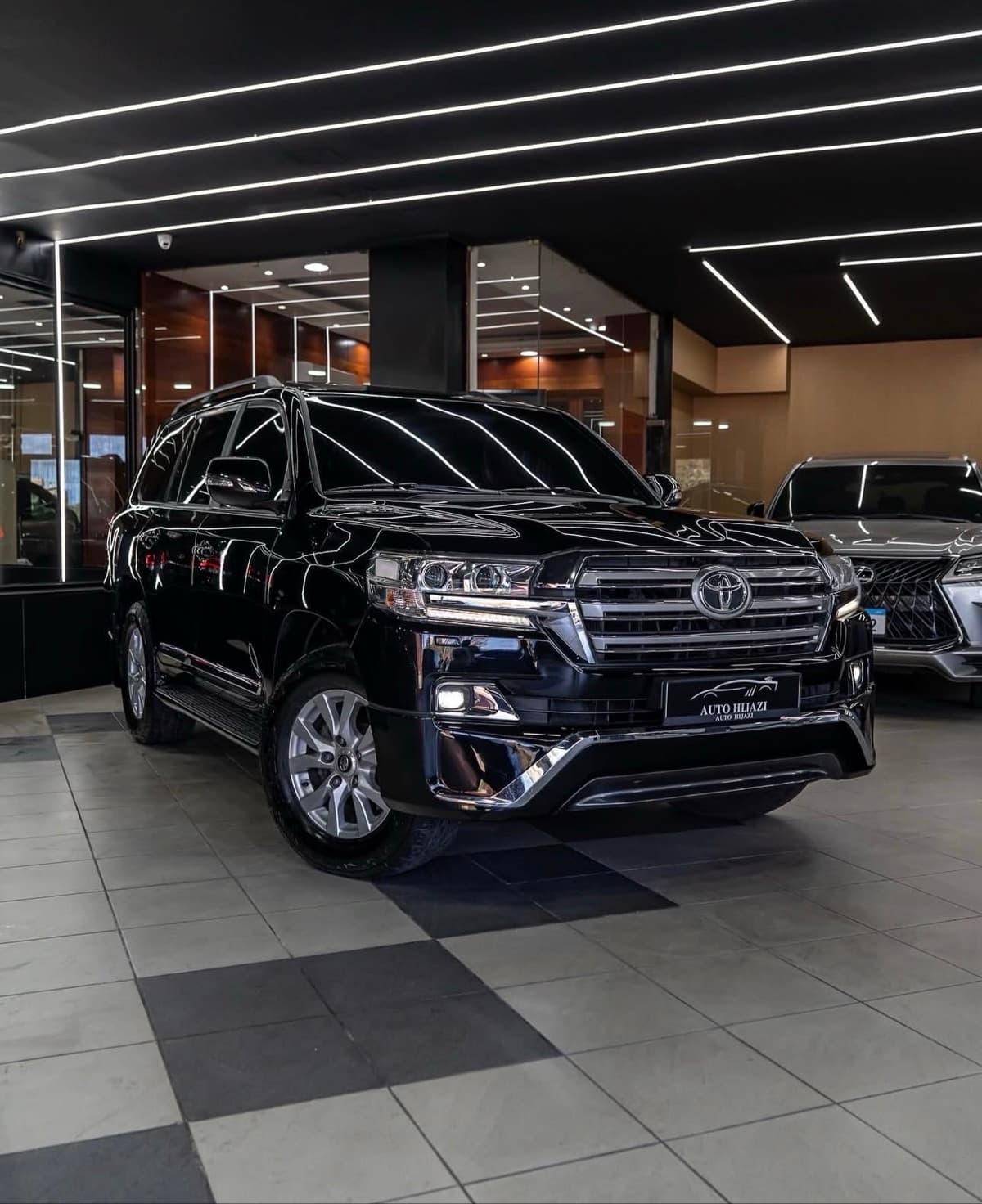 Toyota Land Cruiser GX-R