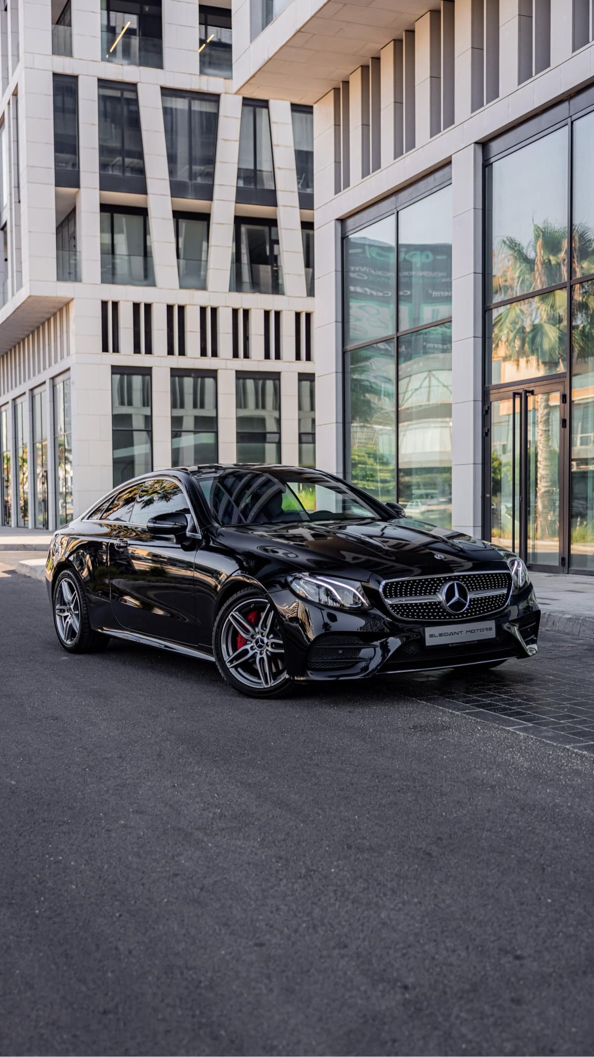 Mercedes-Benz E 300 4MATIC