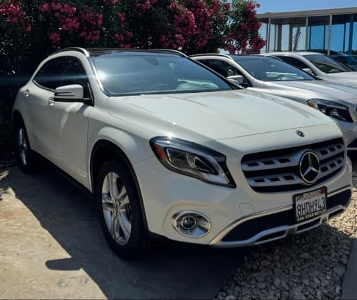 Mercedes-Benz GLA 250 4matic
