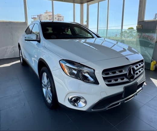 Mercedes-Benz GLA250 4matic