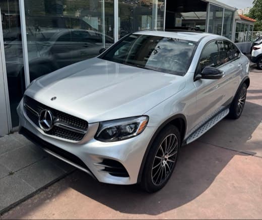 Mercedes-Benz GLC300 4matic