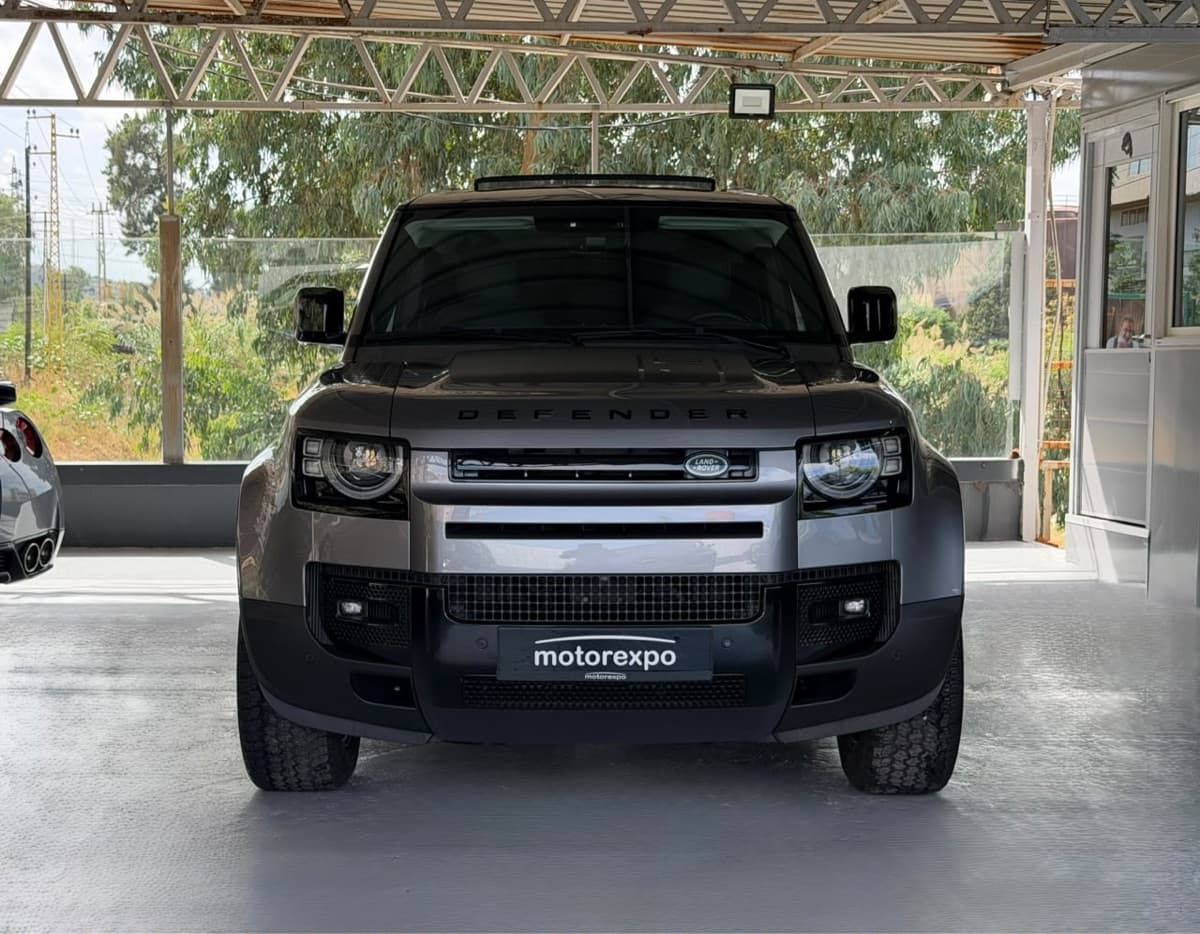 Land Rover Defender 110