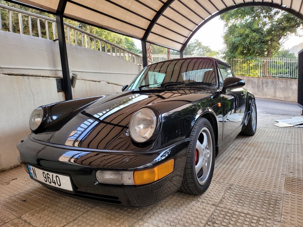 Porsche 911 Carrera 4